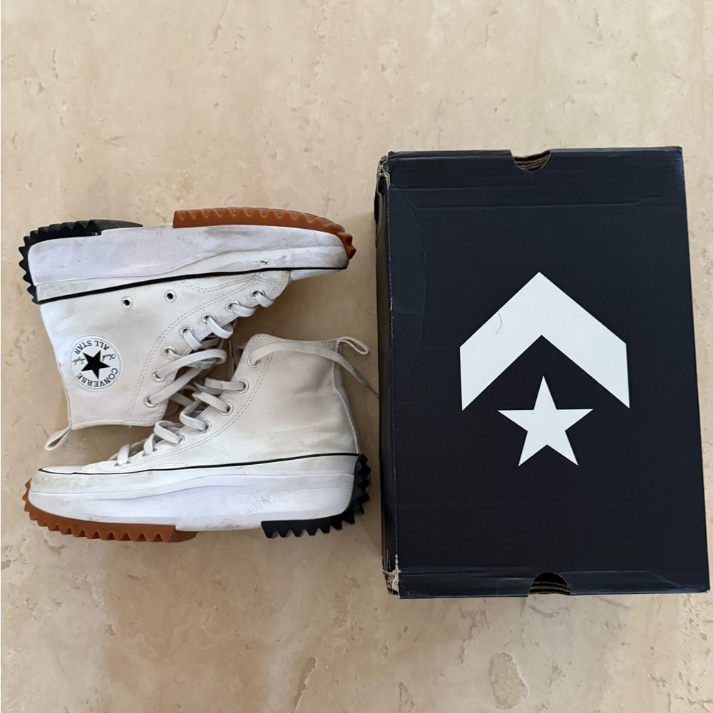 Converse Run Star Hike Size ladies 7